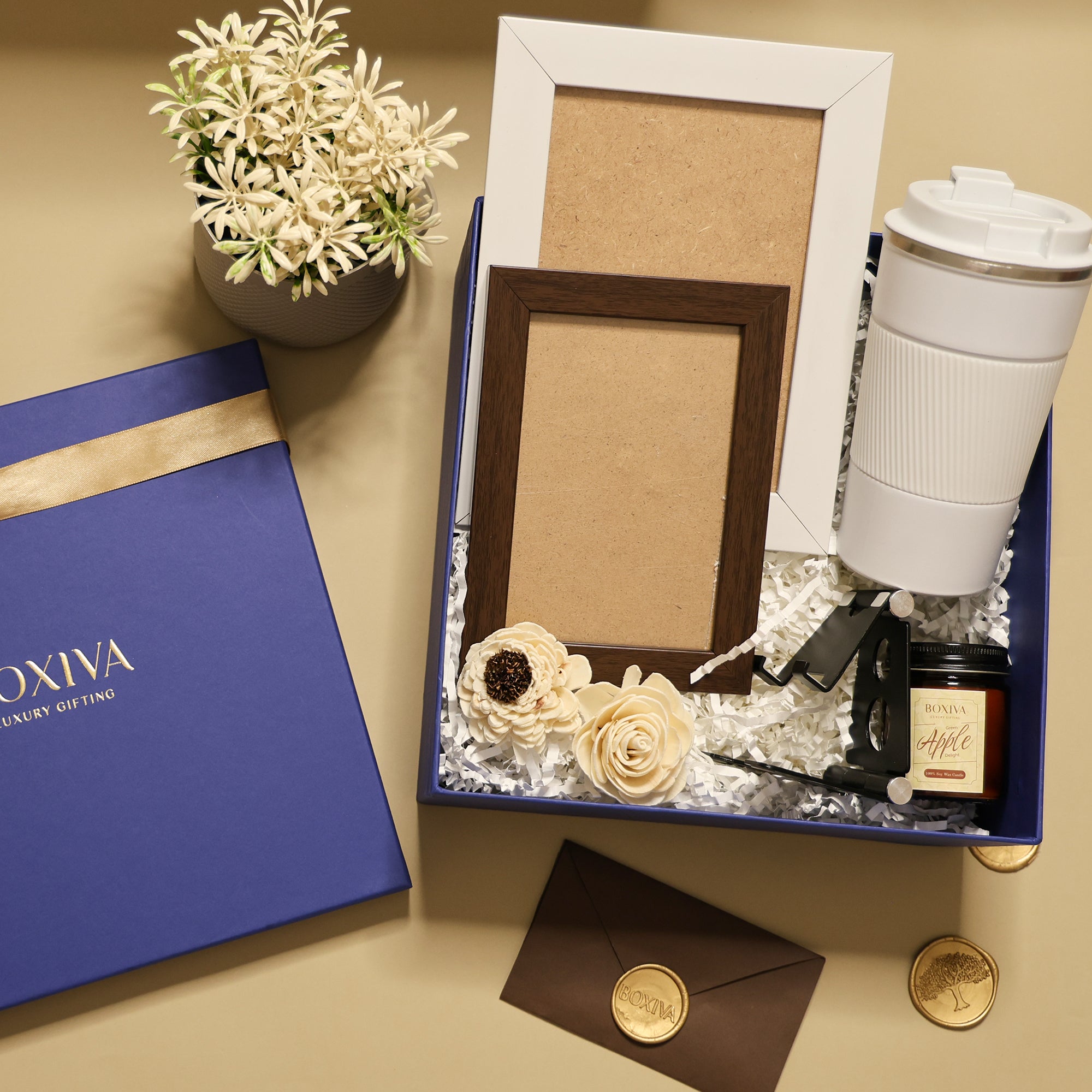 Frames and Scents Gift Box