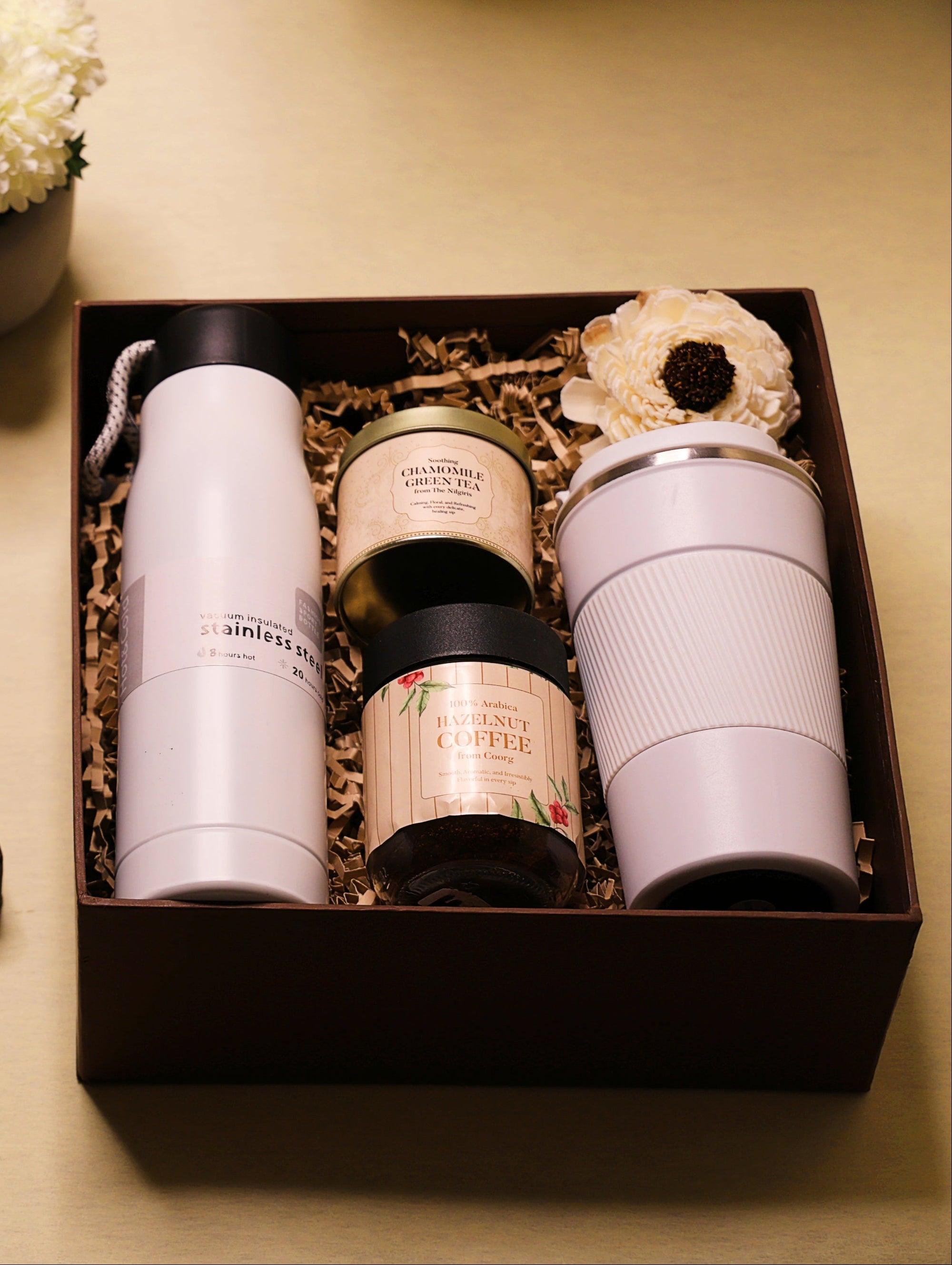 Lighten Up Work Day Hamper