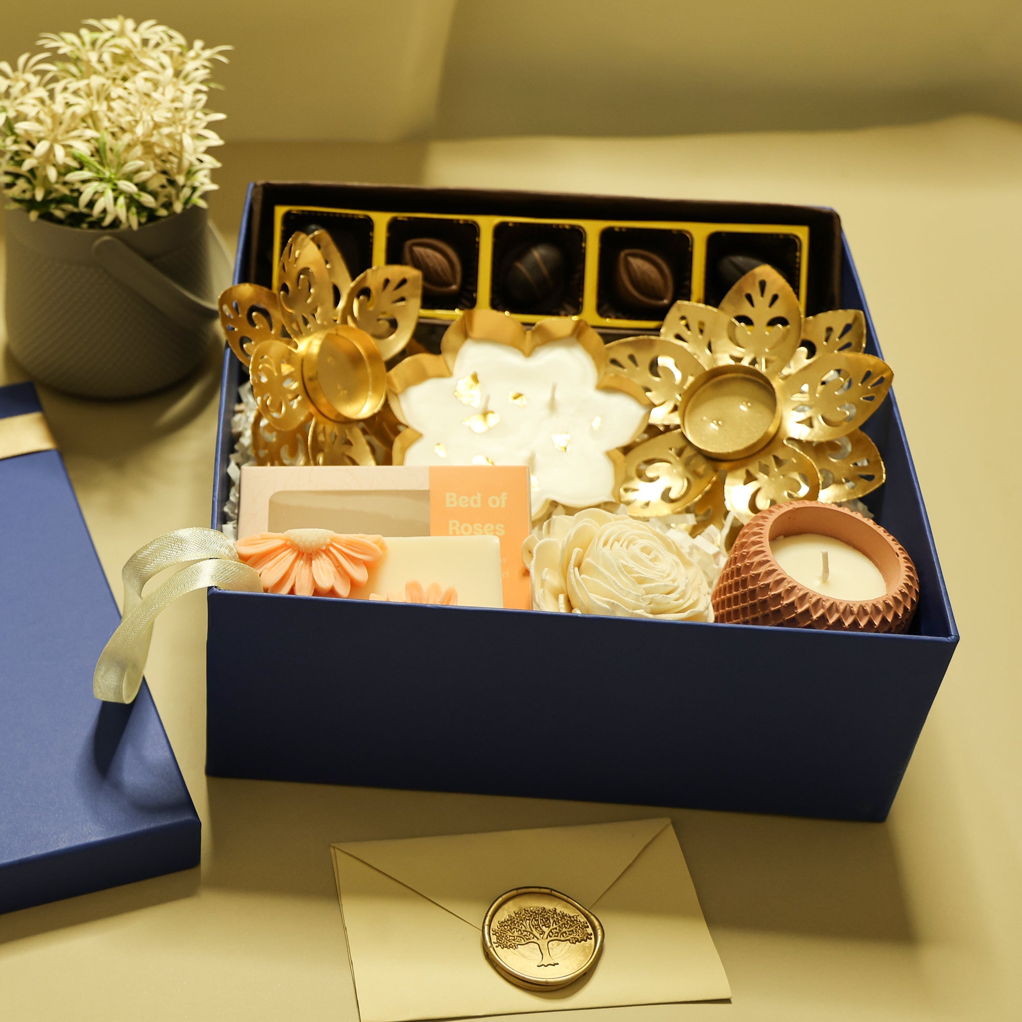 The Golden Diwali Hamper