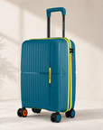 Nasher Cabin Luggage Bag with Gift Hamper