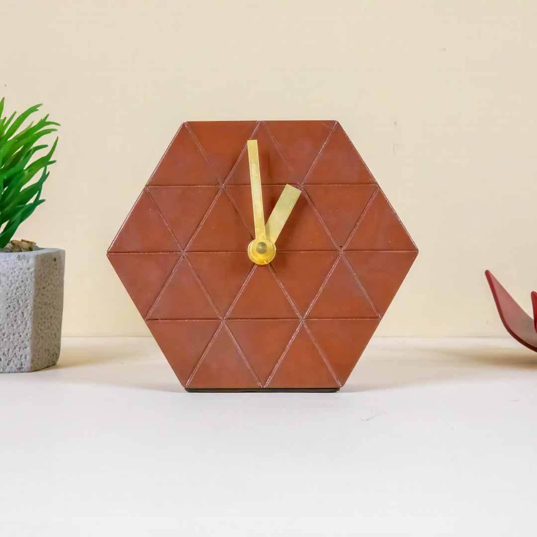 Modern Concrete Clock – Brown