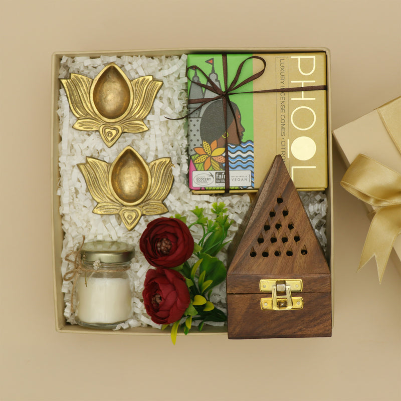 Elegant Wedding Return Gift Essentials