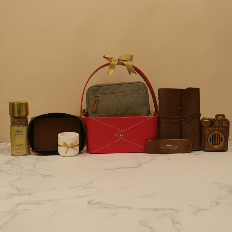 The Professional's Choice Leatherette Gift Hamper