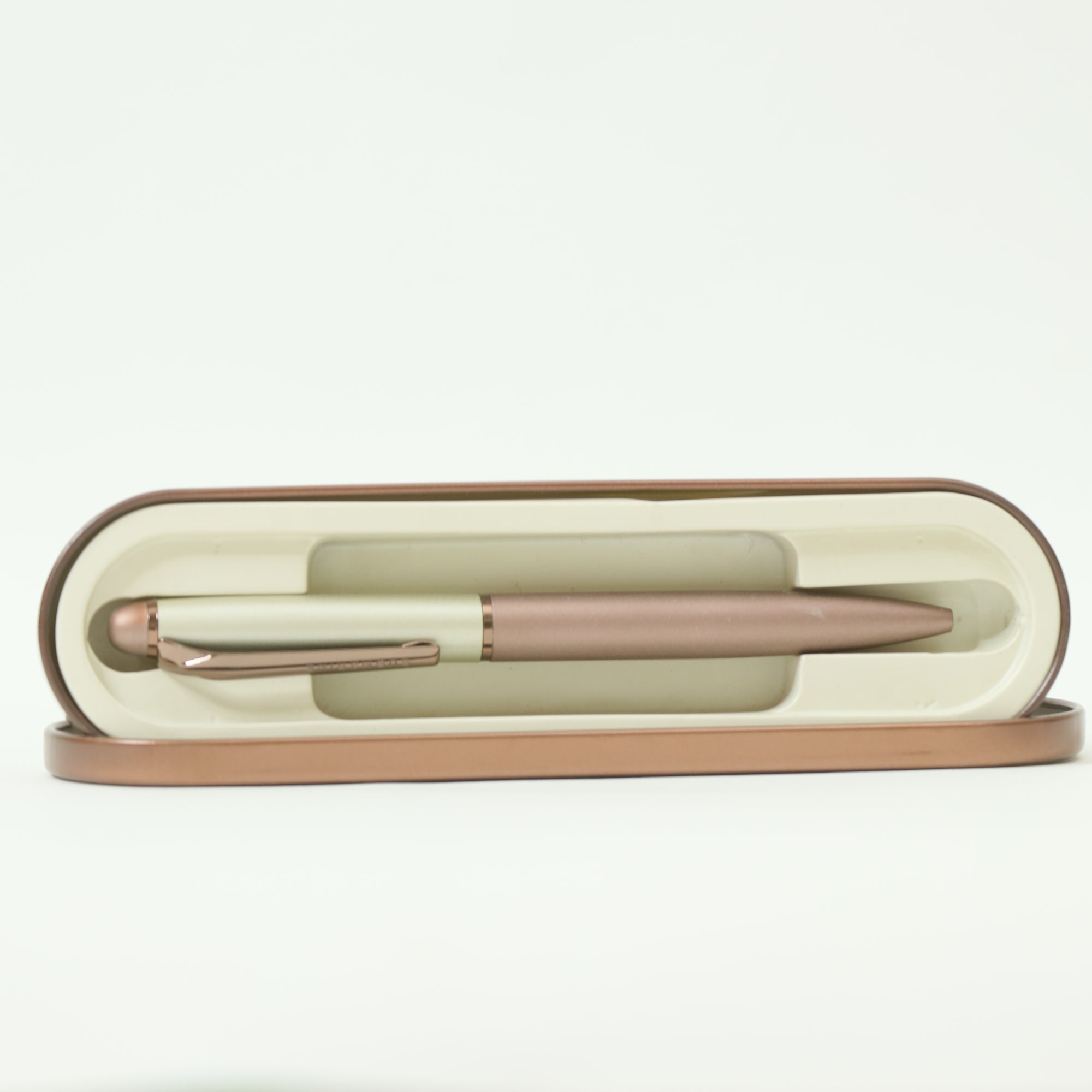 Premium Pen in Tin Box