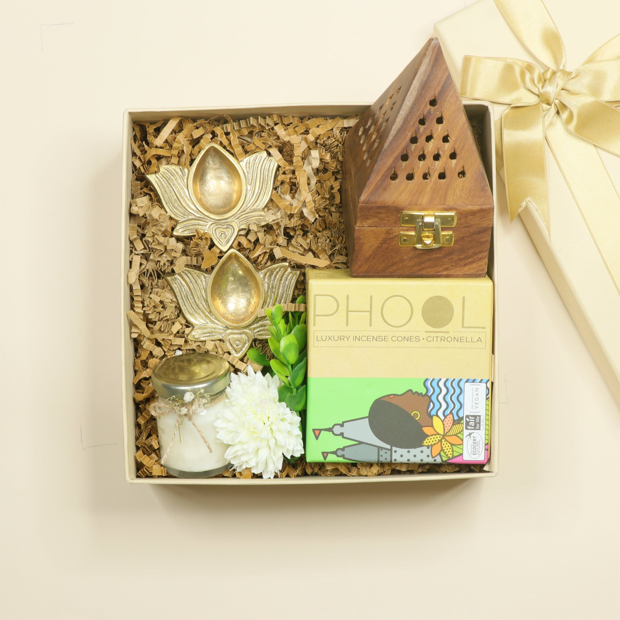 Elregant Wedding Return Gift Essentials