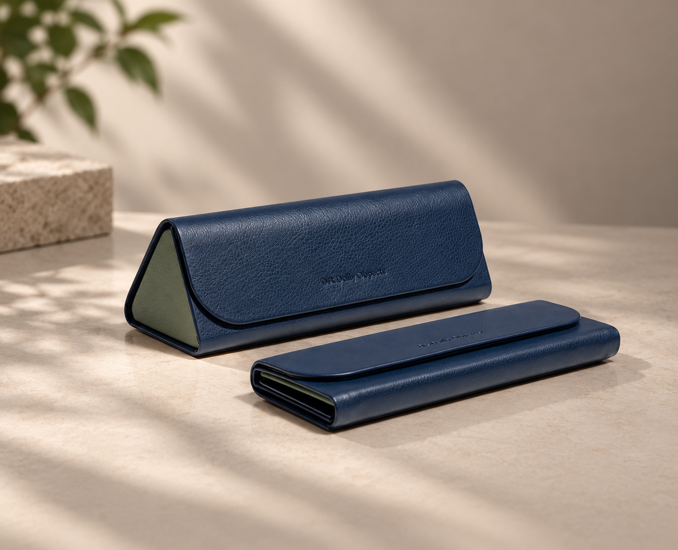 DailyObjects Foldaway Sunglass Case - Blue