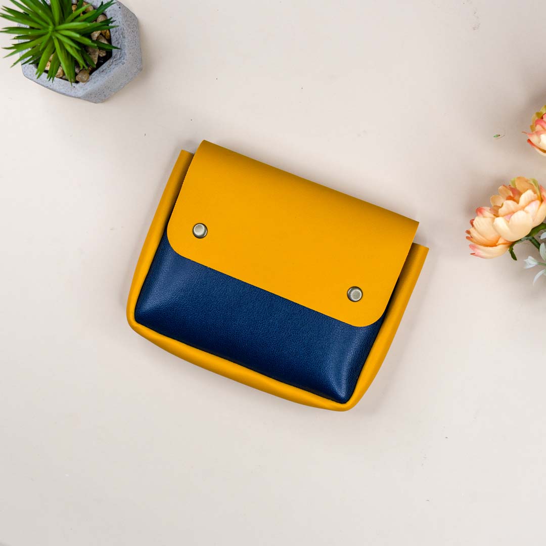 Leatherette Tech Organizer Pouch